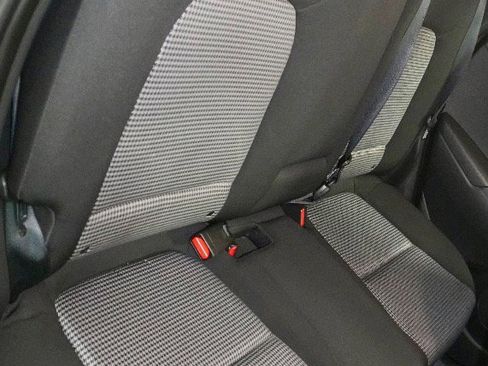 Used 2019 Hyundai Kona SEL image 8