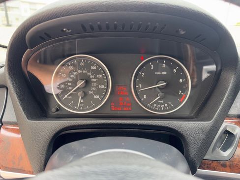 Used 2013 BMW X5 xDrive35i image 16