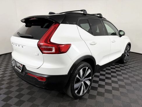 Used 2021 Volvo XC40 P8 Recharge w/ Advanced Package AWD/4WD image 8