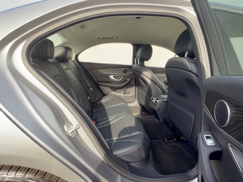 Used 2016 Mercedes-Benz C 300 4MATIC Sedan image 29