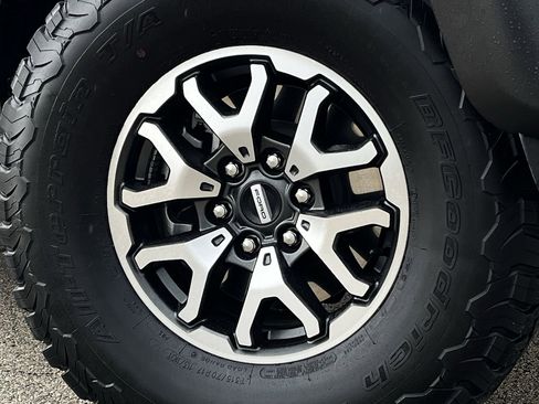Used 2023 Ford F150 Raptor AWD/4WD image 28