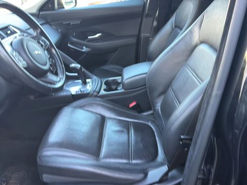 Used 2018 Jaguar E-PACE SE image 22