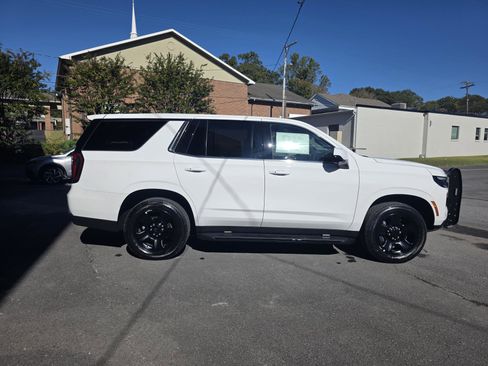 New 2025 Chevrolet Tahoe Police image 12