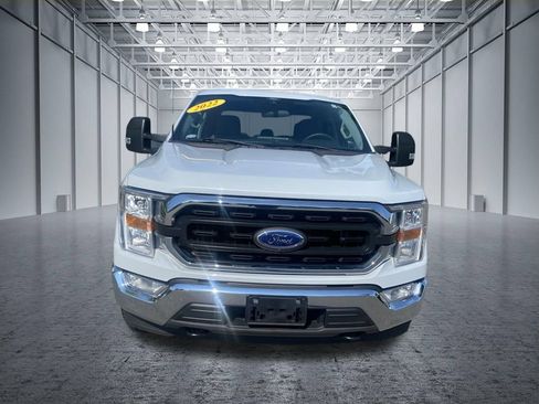 Used 2022 Ford F150 XLT w/ Trailer Tow Package AWD/4WD image 3