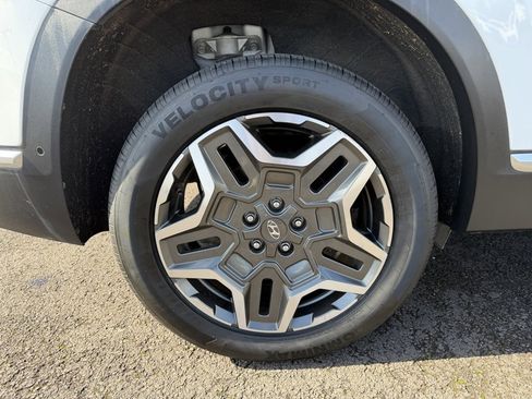 Used 2023 Hyundai Santa Fe Limited image 10