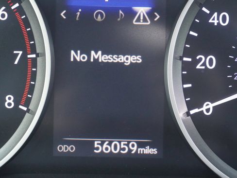 Used 2016 Lexus IS 200t RWD image 20