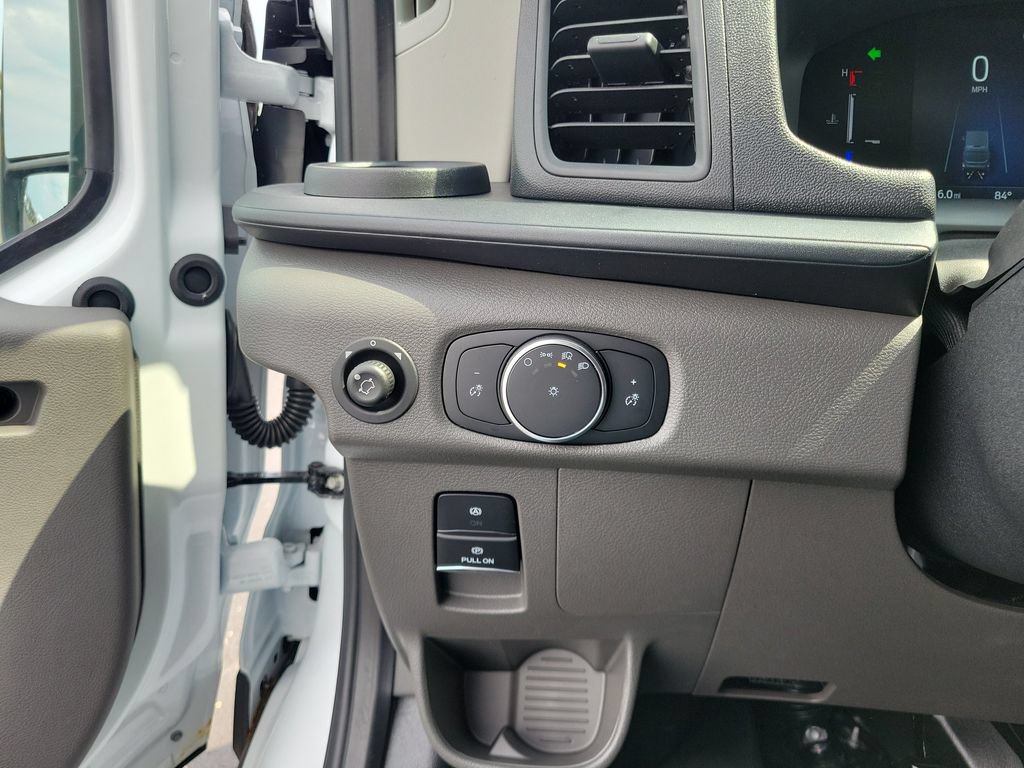 New 2026 Ford Transit 250 148 Medium Roof w/ Load Area Protection Package RWD image 26