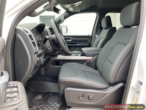 New 2026 RAM 1500 Big Horn AWD/4WD image 23