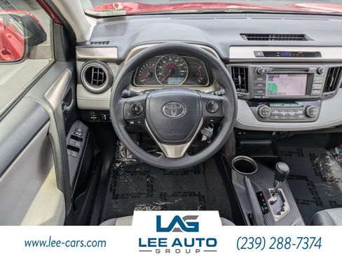 Used 2015 Toyota RAV4 XLE FWD image 12