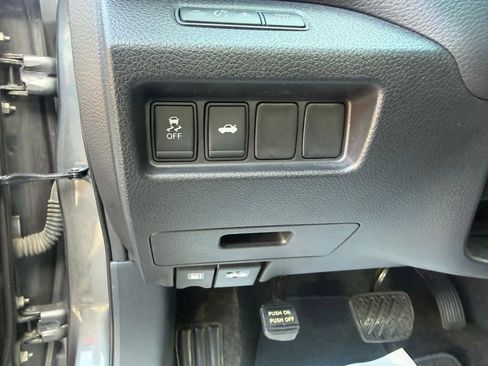 Used 2015 Nissan Altima 2.5 S w/ Power Driver Seat Package FWD image 16