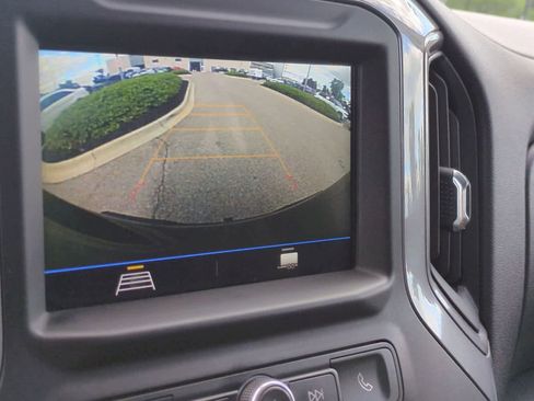 Used 2019 Chevrolet Silverado 1500 Custom w/ Custom Value Package image 27