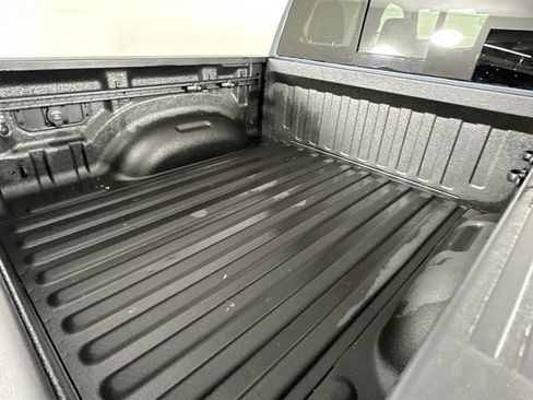 New 2026 RAM 1500 4x4 Crew Cab image 8