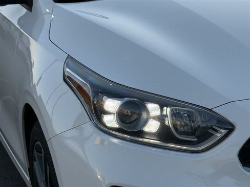Used 2019 Kia Forte S image 11