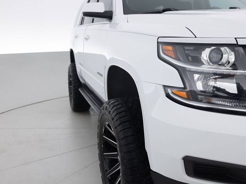 Used 2018 Chevrolet Tahoe LT image 11