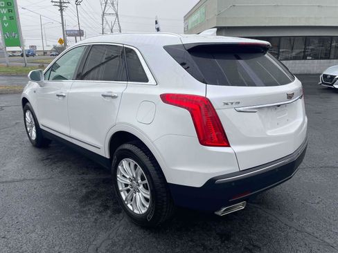 Used 2017 Cadillac XT5 FWD image 3
