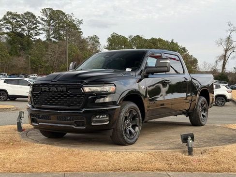 New 2026 RAM 1500 4x4 Crew Cab image 3