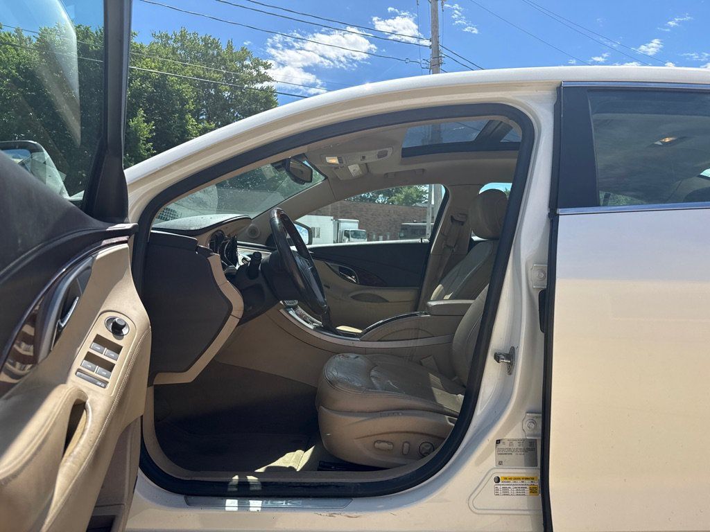 Used 2011 Buick LaCrosse CXS FWD image 10
