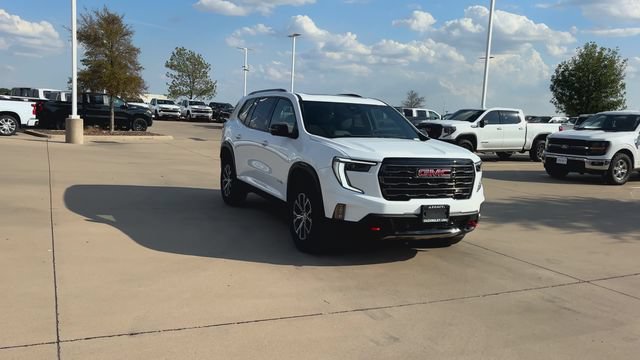 New 2027 GMC Acadia AT4 w/ Luxury Package AWD/4WD image 3