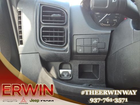 Used 2025 RAM ProMaster 2500 w/ Convenience Group FWD image 15