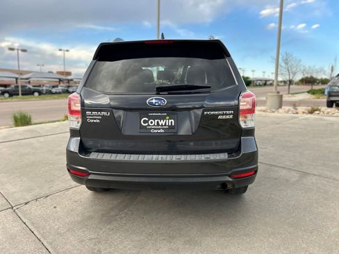 Used 2017 Subaru Forester 2.5i Premium w/ Protection Package #1 AWD/4WD image 7