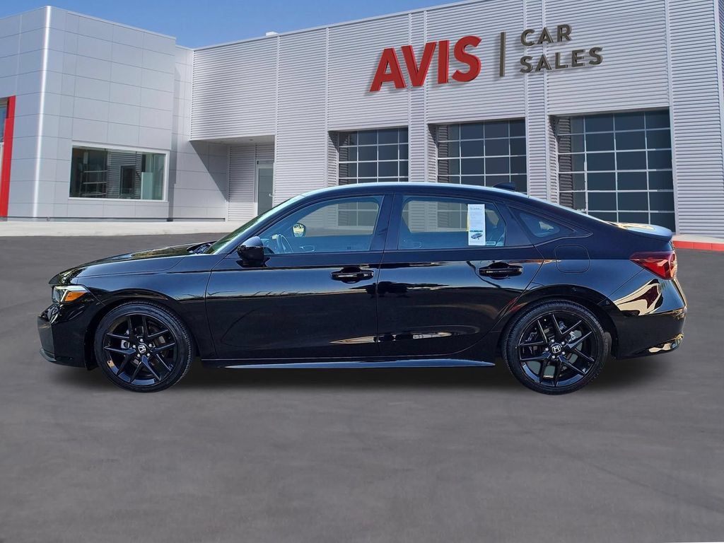 Used 2025 Honda Civic Sport image 10