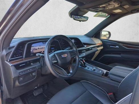 Used 2024 Cadillac Escalade Premium Luxury w/ LPO, Floor Liner Package AWD/4WD image 11