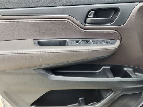 Used 2019 Honda Odyssey EX image 23