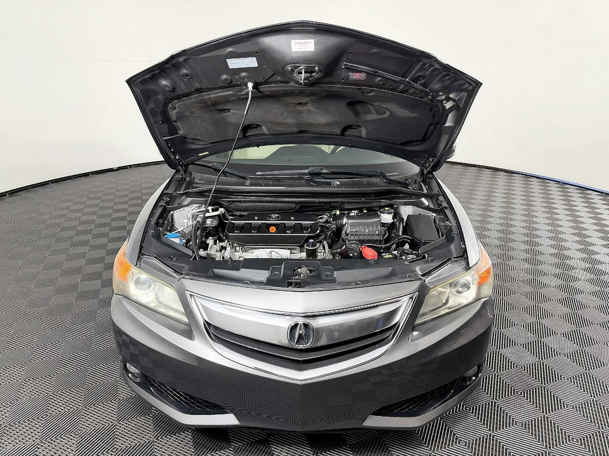 Used 2014 Acura ILX w/ Technology Package FWD image 19