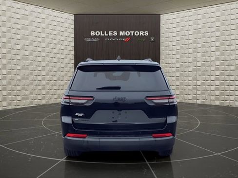 Certified 2023 Jeep Grand Cherokee L Altitude image 6
