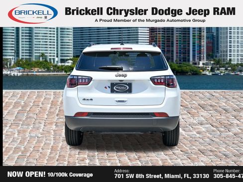 Used 2026 Jeep Compass Latitude AWD/4WD image 6