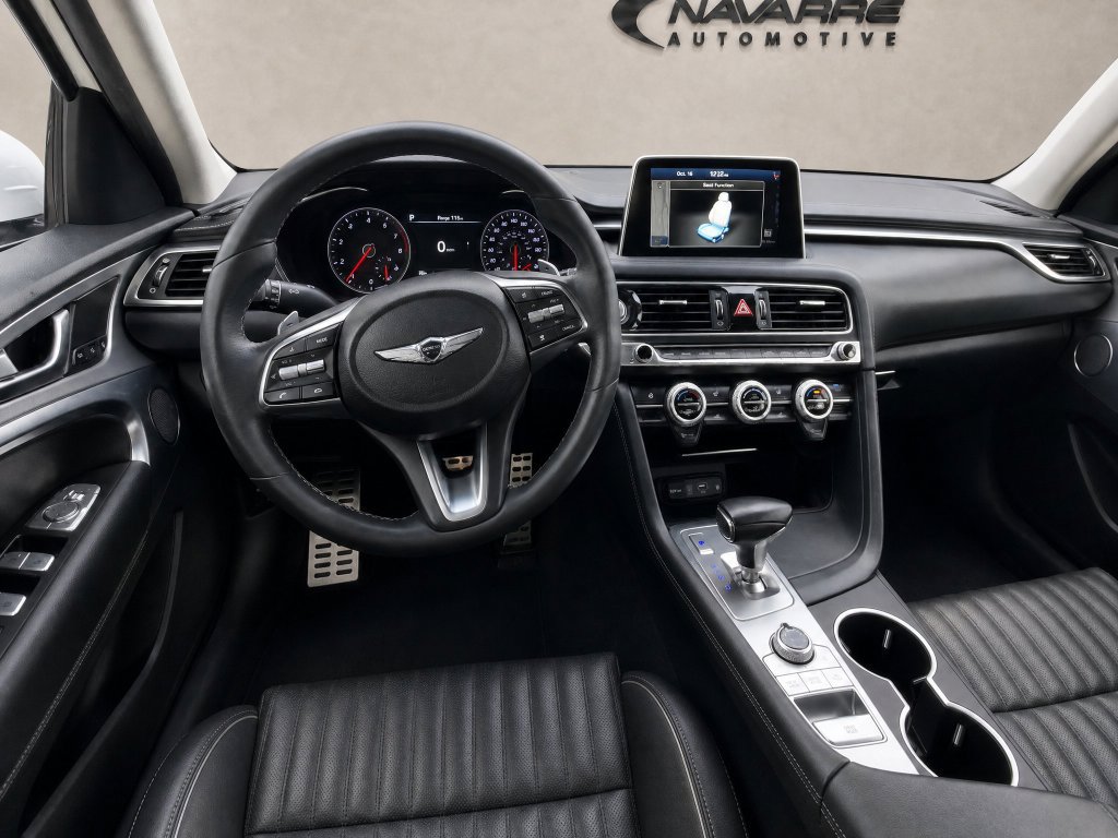 Used 2021 Genesis G70 3.3T RWD image 10