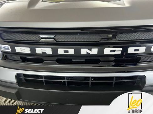 Used 2023 Ford Bronco Sport Outer Banks w/ Tech Package AWD/4WD image 9