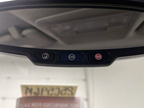 Used 2014 Chevrolet Sonic LT image 17