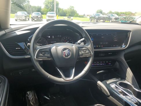 Certified 2022 Buick Envision Avenir w/ Technology Package II image 19