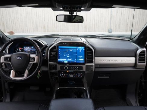 Used 2022 Ford F350 Lariat w/ Lariat Value Package image 17