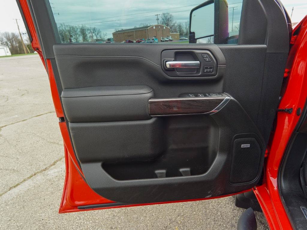 Used 2022 Chevrolet Silverado 2500 LTZ w/ LTZ Plus Package AWD/4WD image 18