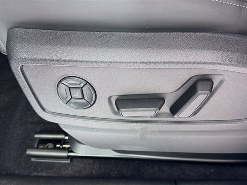 New 2025 Audi SQ5 Premium Plus image 20