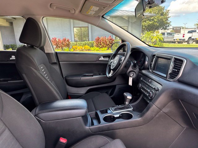 Used 2019 Kia Sportage LX w/ LX Popular Package FWD image 11