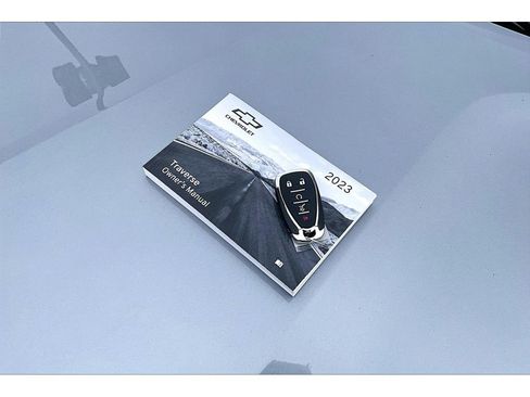 Used 2023 Chevrolet Traverse Premier w/ Redline Edition image 35