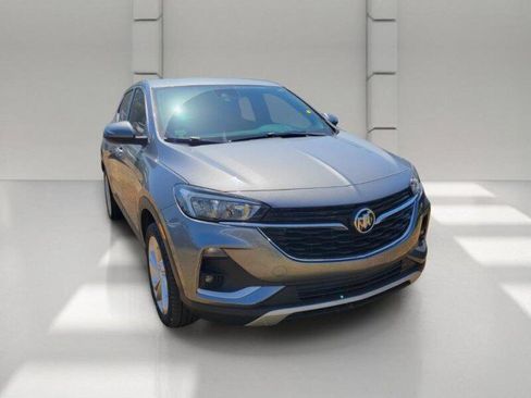 Used 2020 Buick Encore GX Preferred w/ Cold Weather Comfort Package FWD image 3