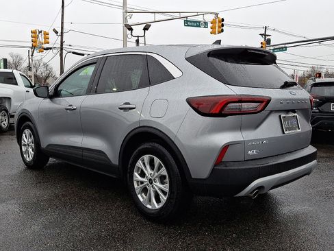 Certified 2024 Ford Escape Active w/ Cold Weather Package image 4