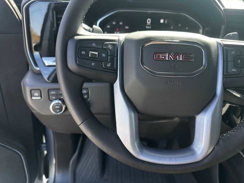 Used 2023 GMC Sierra 1500 SLT w/ SLT Premium Package image 20