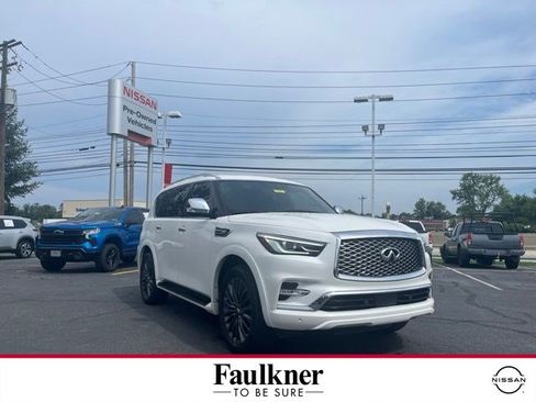 Used 2023 INFINITI QX80 Sensory w/ Cargo Package AWD/4WD image 1