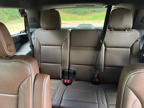 Used 2021 Chevrolet Tahoe High Country AWD/4WD image 29