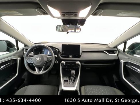 Used 2023 Toyota RAV4 XLE w/ Convenience Package FWD image 9