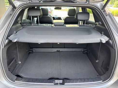 Used 2025 Mercedes-Benz GLA 250 4MATIC image 42