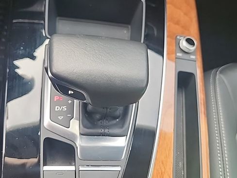 Used 2022 Audi Q5 2.0T Premium Plus w/ Premium Plus Package image 15