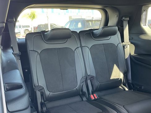 New 2025 Jeep Grand Cherokee L Altitude image 23