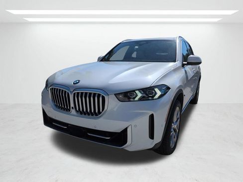 New 2026 BMW X5 sDrive40i w/ Premium Package RWD image 8