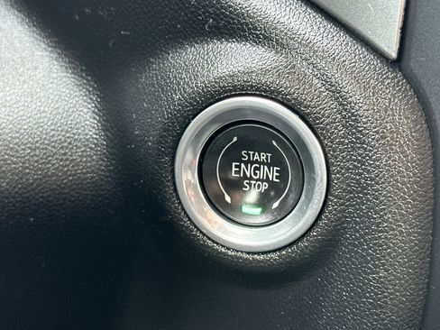 Used 2019 Chevrolet Silverado 1500 LT w/ All-Star Edition image 21